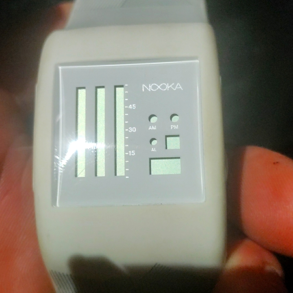 Nooka Watch (need battery)